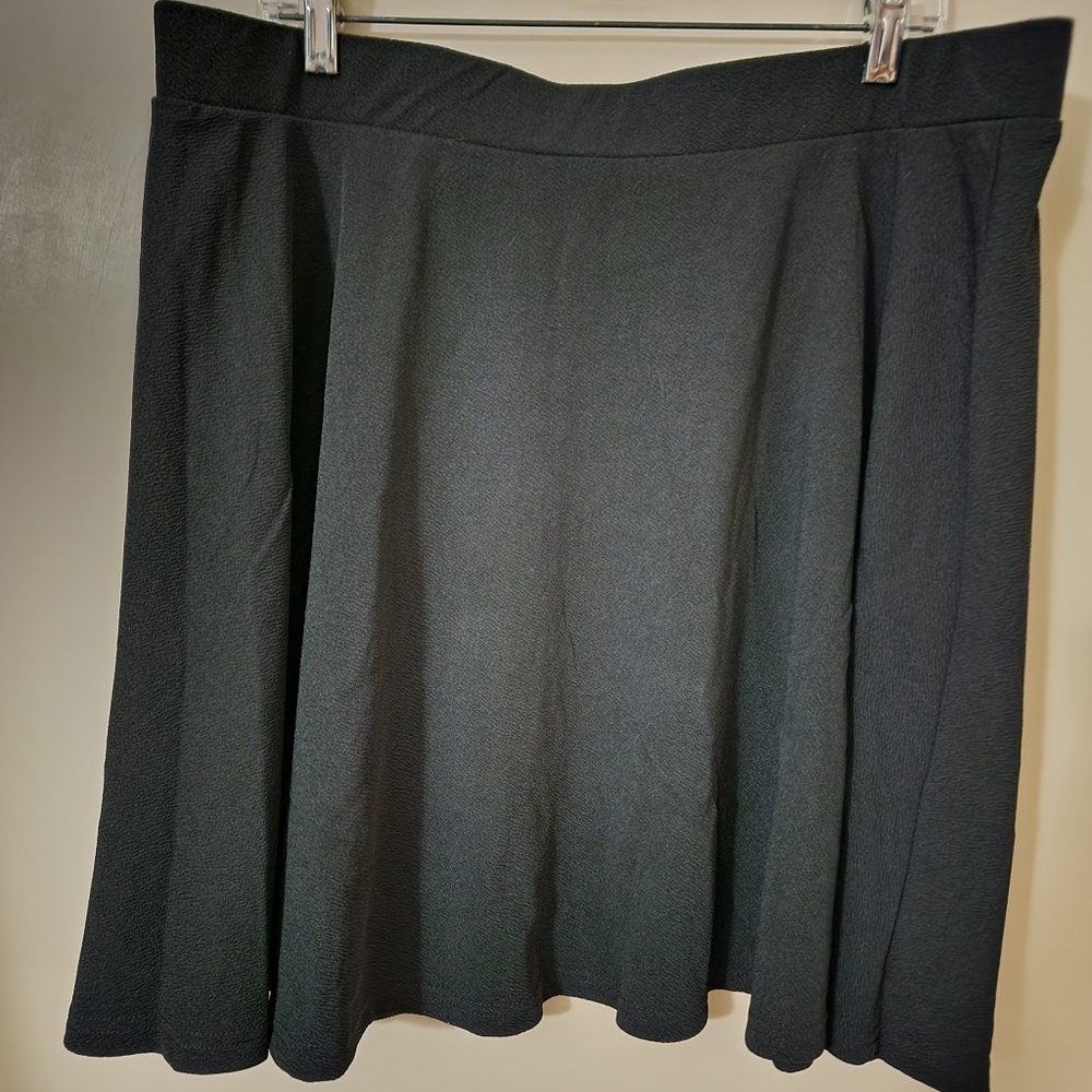Plus Size Goth 4x Black Skater Skirt